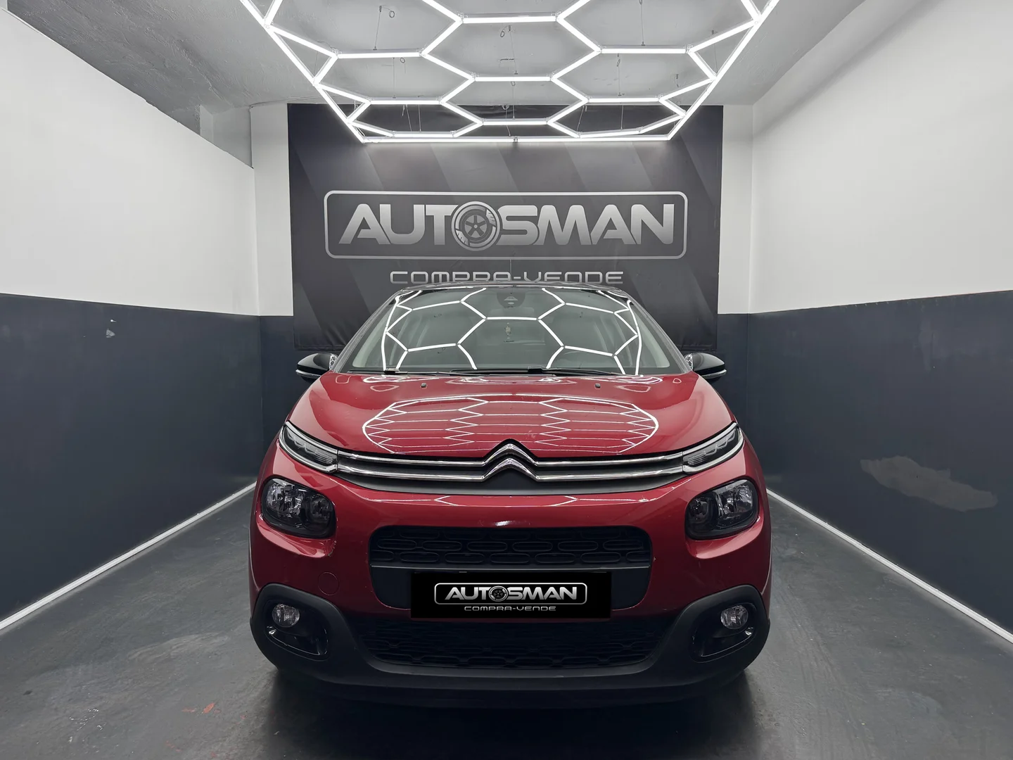 CITROËN C3 SHINE 2019 Gasolina Burdeos - Interior